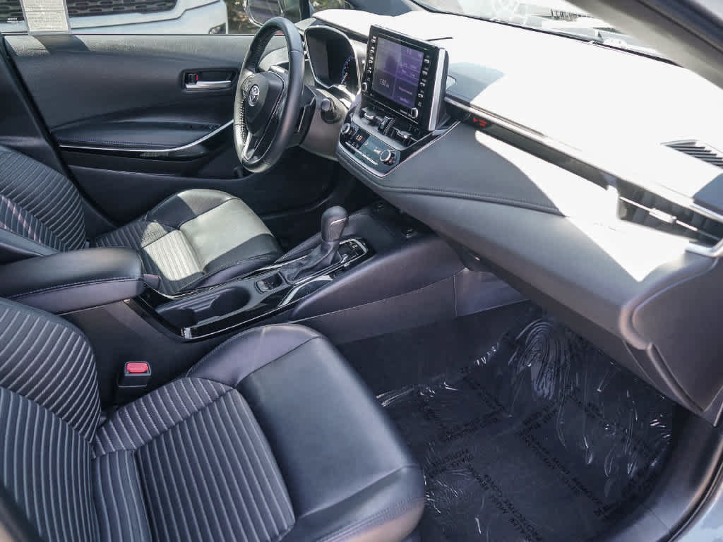 Used 2021 Toyota Corolla XSE w/ Carpet Mat Package (TMS) FWD image 15