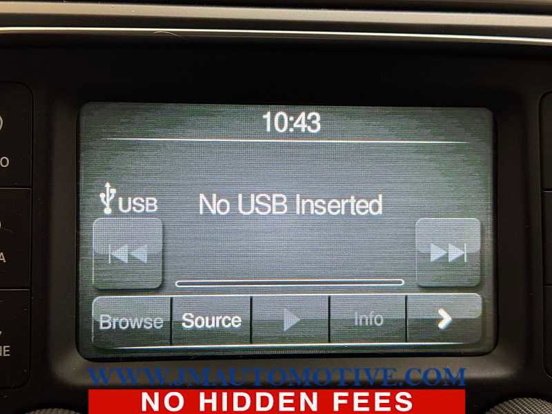 Used 2015 RAM 2500 SLT AWD/4WD image 23