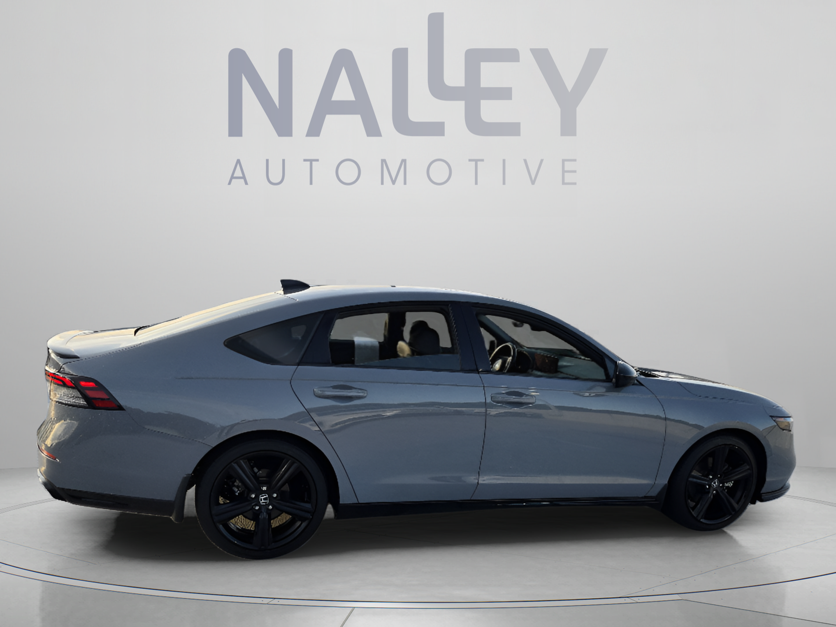 Used 2023 Honda Accord Sport image 6