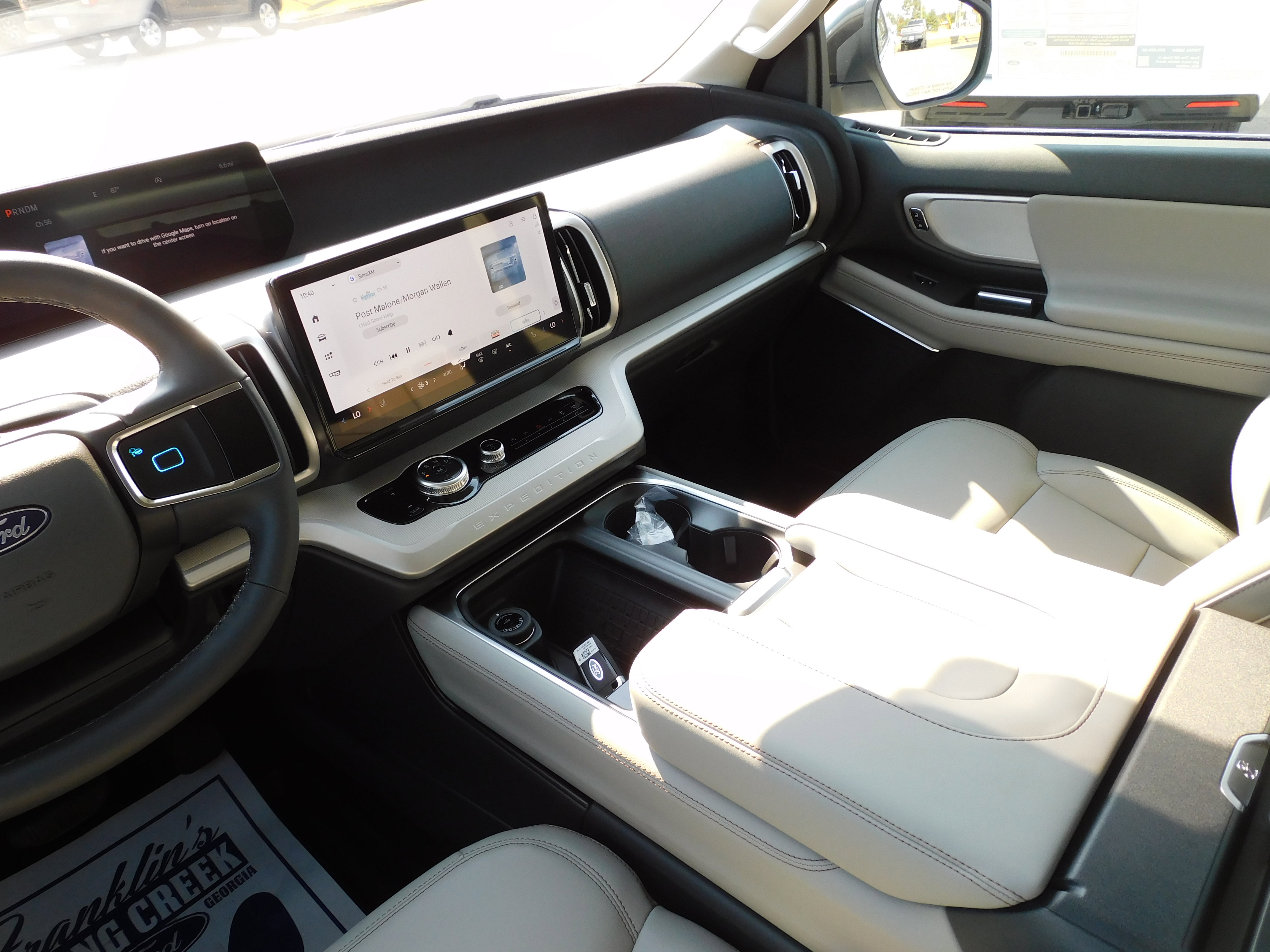 New 2025 Ford Expedition Active image 19