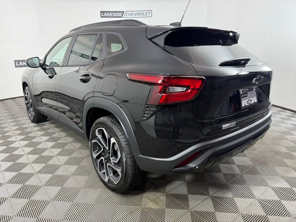 New 2026 Chevrolet Trax RS w/ Driver Confidence Package image 4