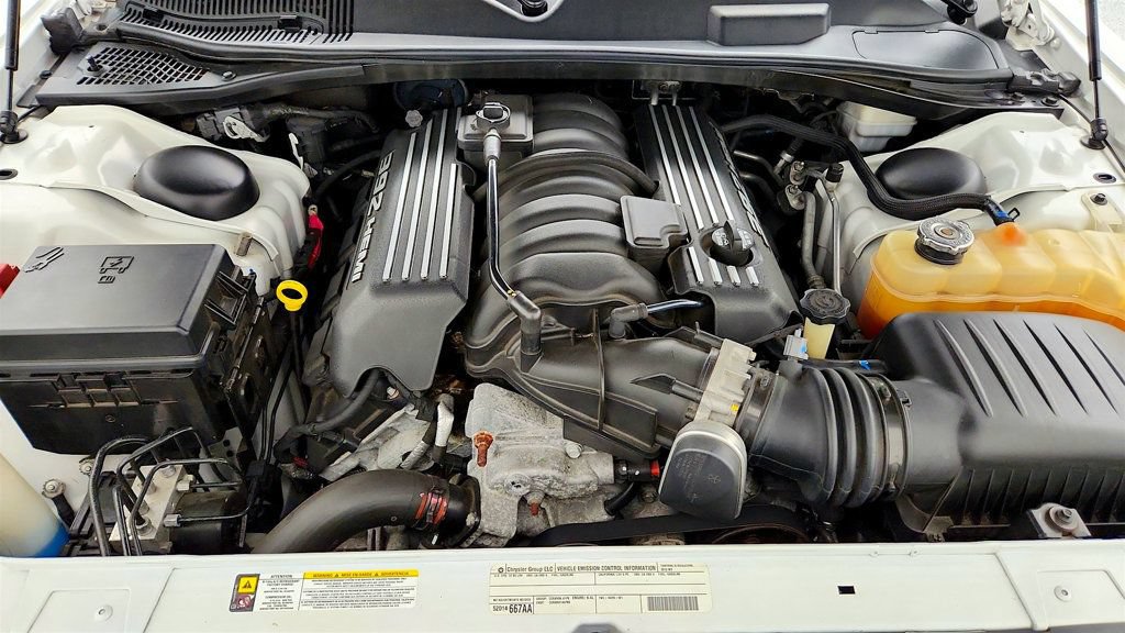 Used 2012 Dodge Challenger SRT8 RWD image 26