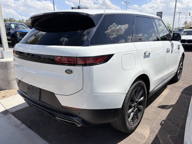Used 2023 Land Rover Range Rover Sport SE AWD/4WD image 8