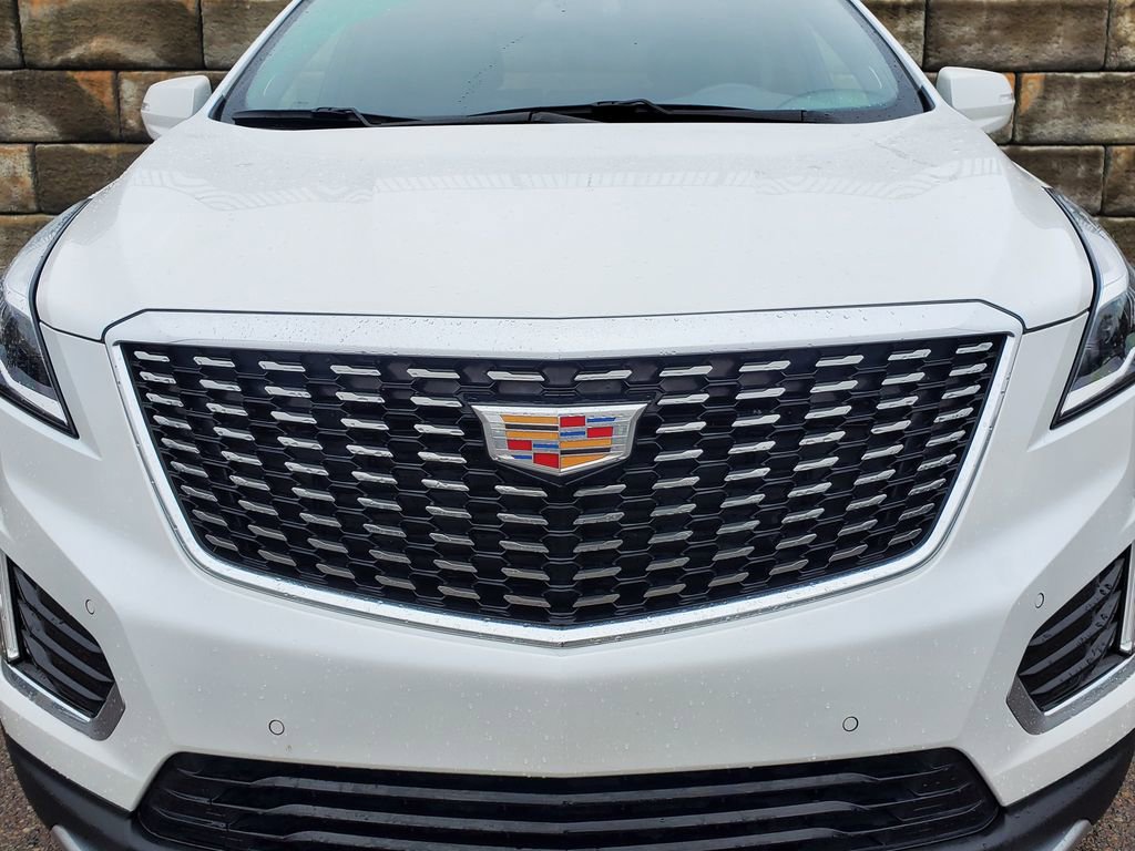 Used 2023 Cadillac XT5 Premium Luxury w/ LPO, Floor Liner Package image 9