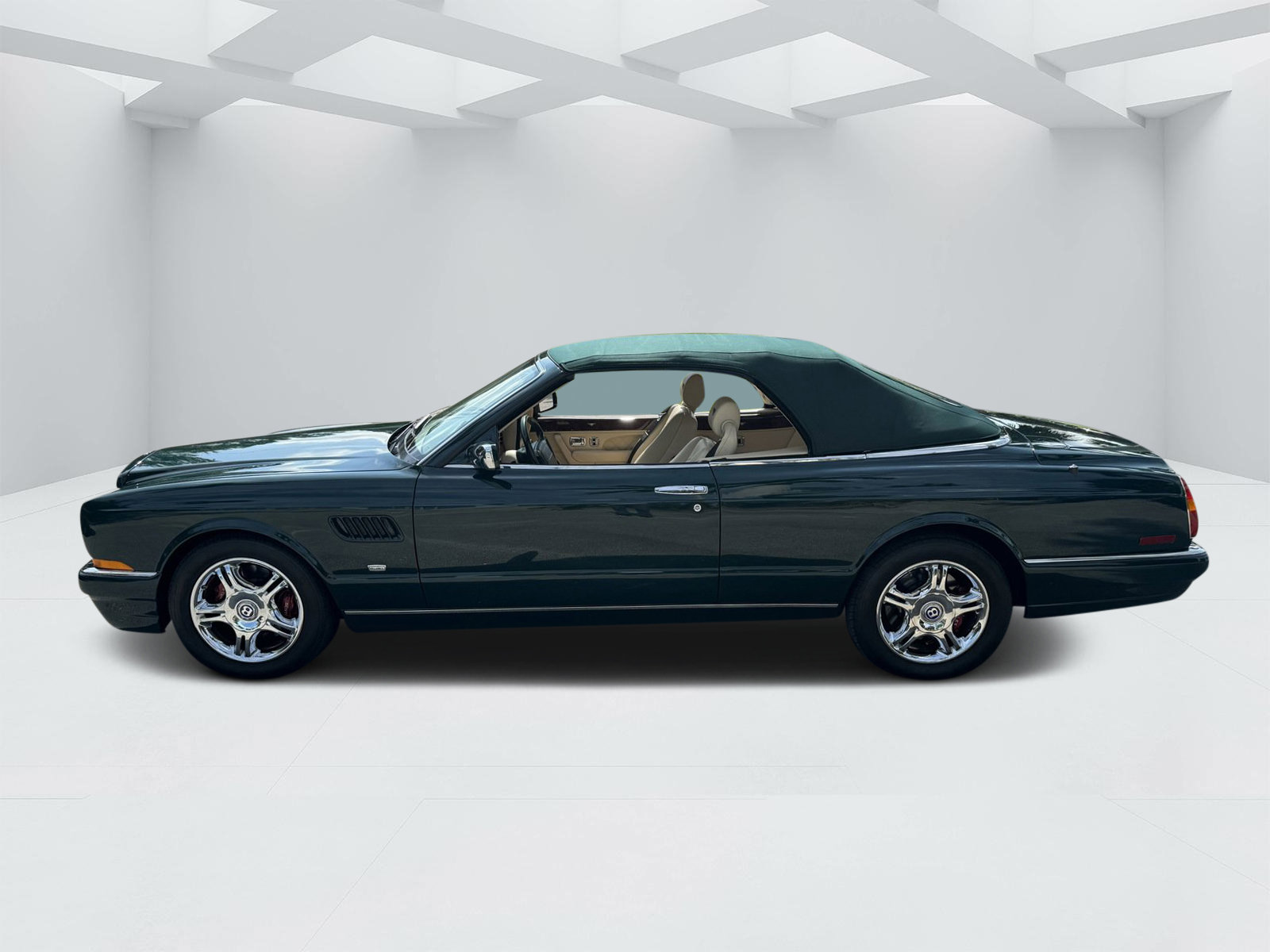 Used 2003 Bentley Azure image 21