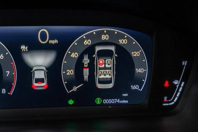 Used 2025 Honda Accord SE image 36