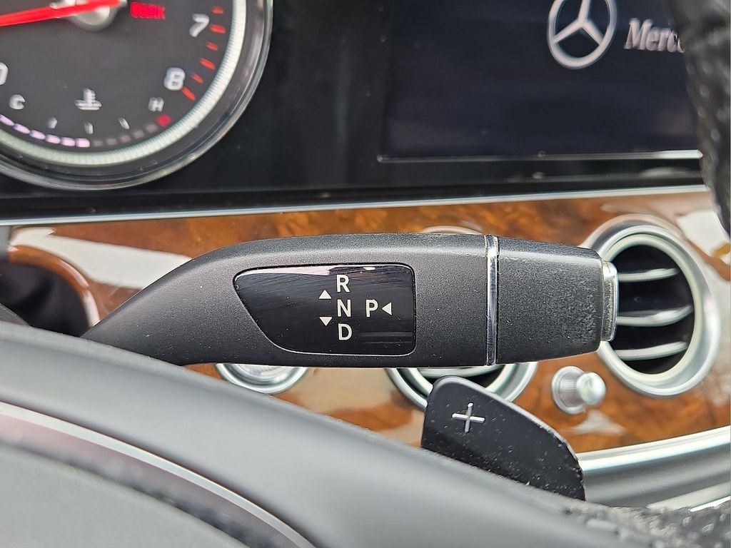 Used 2017 Mercedes-Benz E 300 4MATIC image 15