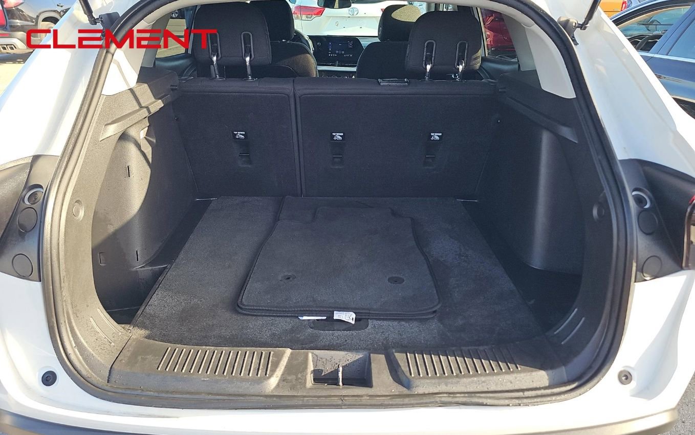 Used 2024 Chevrolet Trax LS FWD image 13