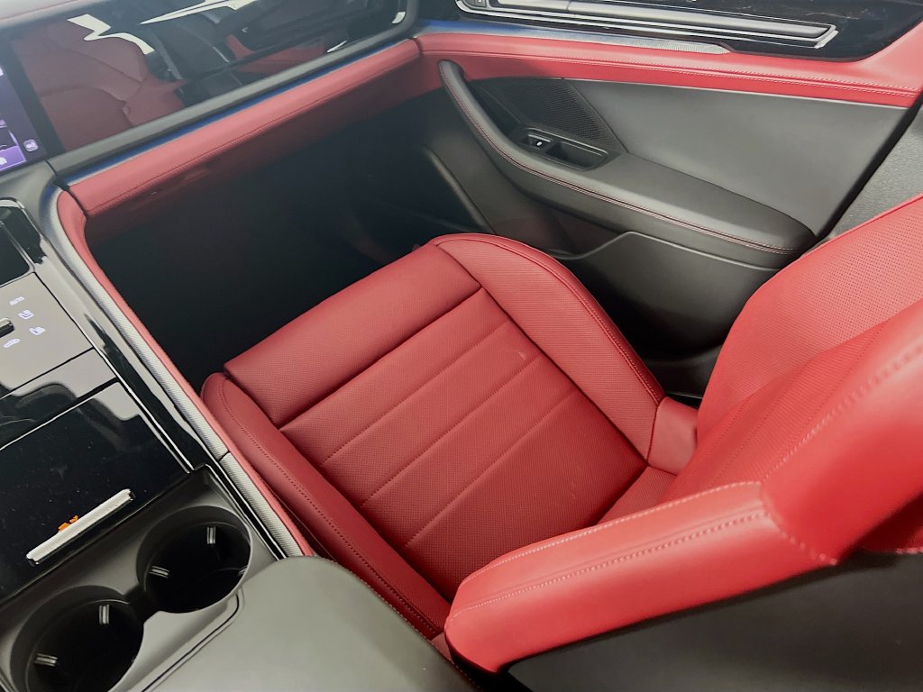 New 2026 Porsche Panamera 4 AWD/4WD image 26