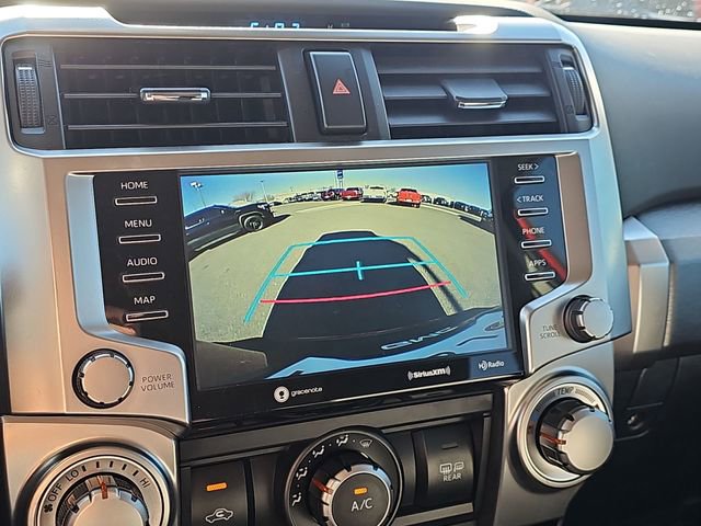 Used 2022 Toyota 4Runner SR5 AWD/4WD image 13