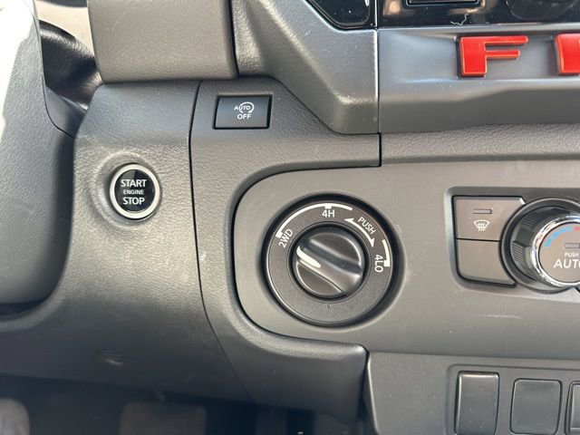 Certified 2025 Nissan Frontier PRO-4X w/ Interior Protection Package image 25