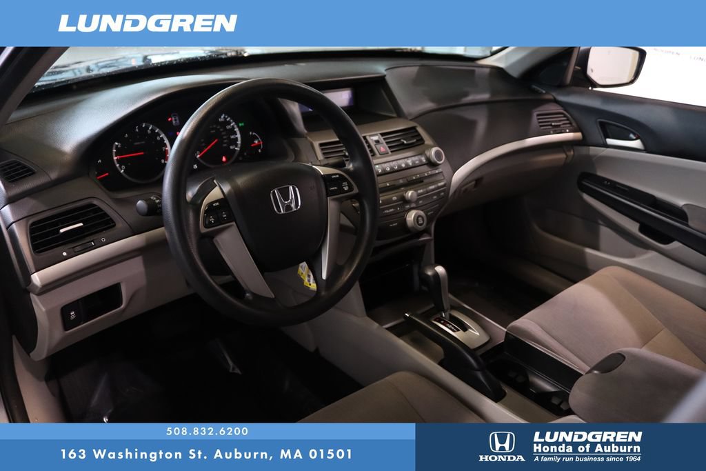 Used 2011 Honda Accord LX image 8
