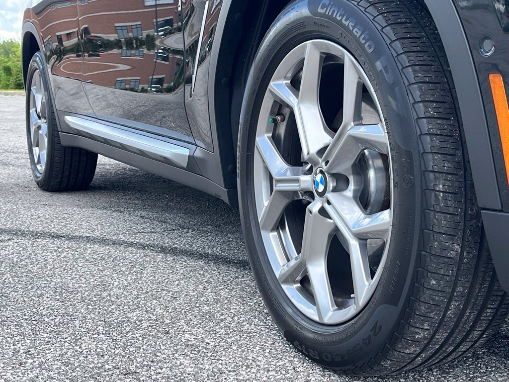 Certified 2024 BMW X3 xDrive30i w/ Premium Package w/ZPA AWD/4WD image 12