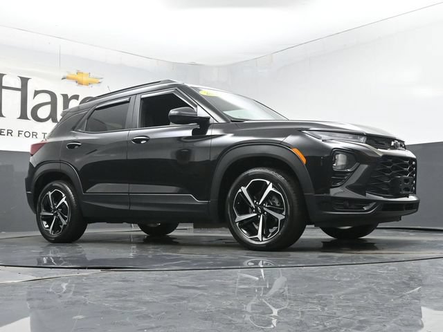 Used 2023 Chevrolet TrailBlazer RS w/ Convenience Package AWD/4WD image 2
