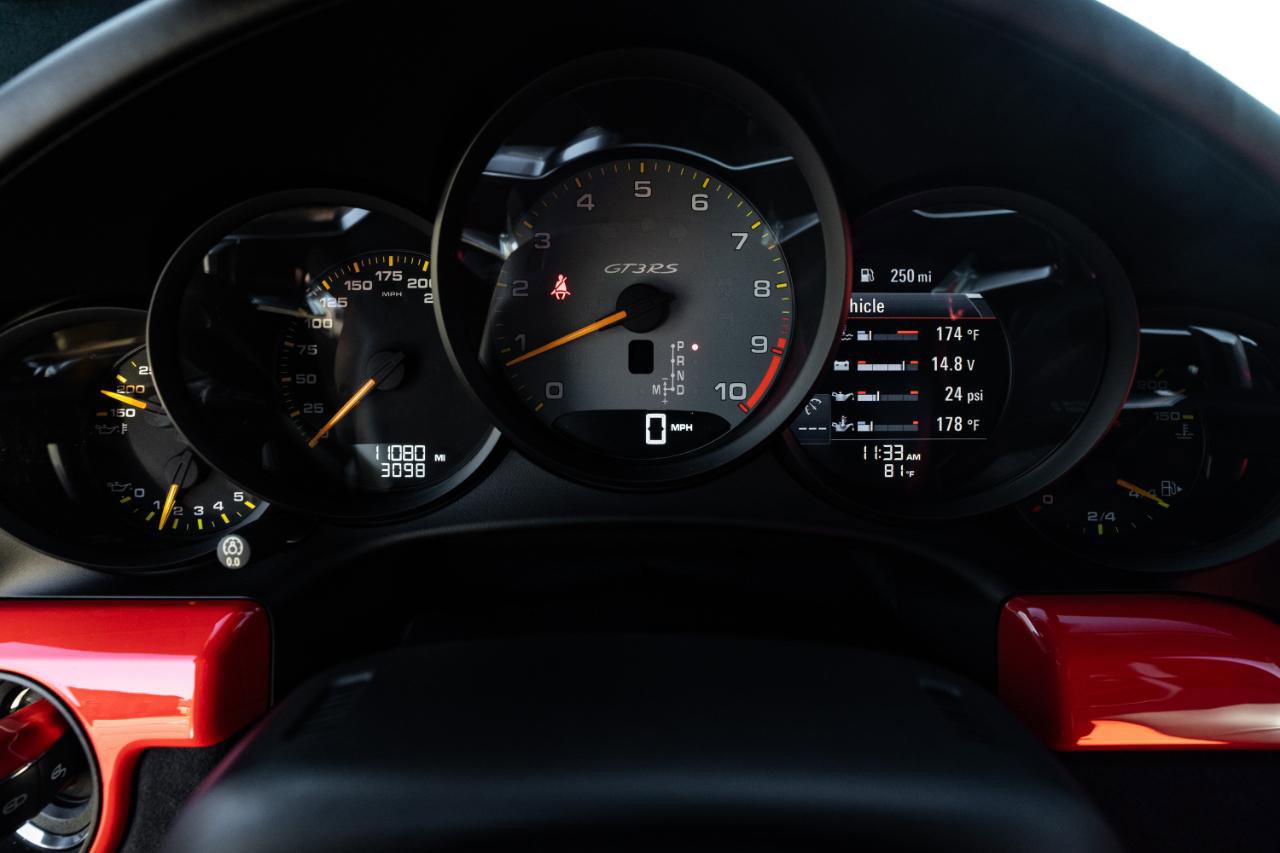 Used 2016 Porsche 911 GT3 RS RWD image 40