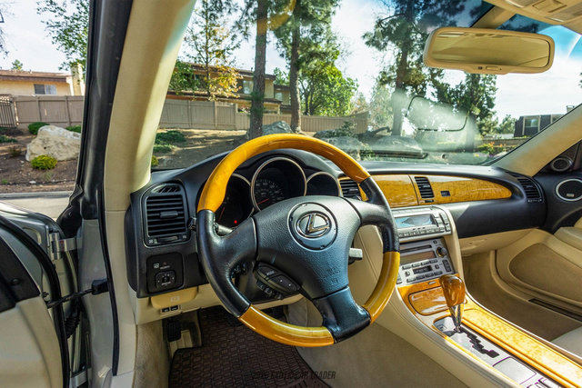 Used 2005 Lexus SC 430 Convertible image 54