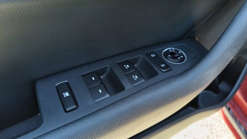 Used 2018 Hyundai Sonata Sport image 11