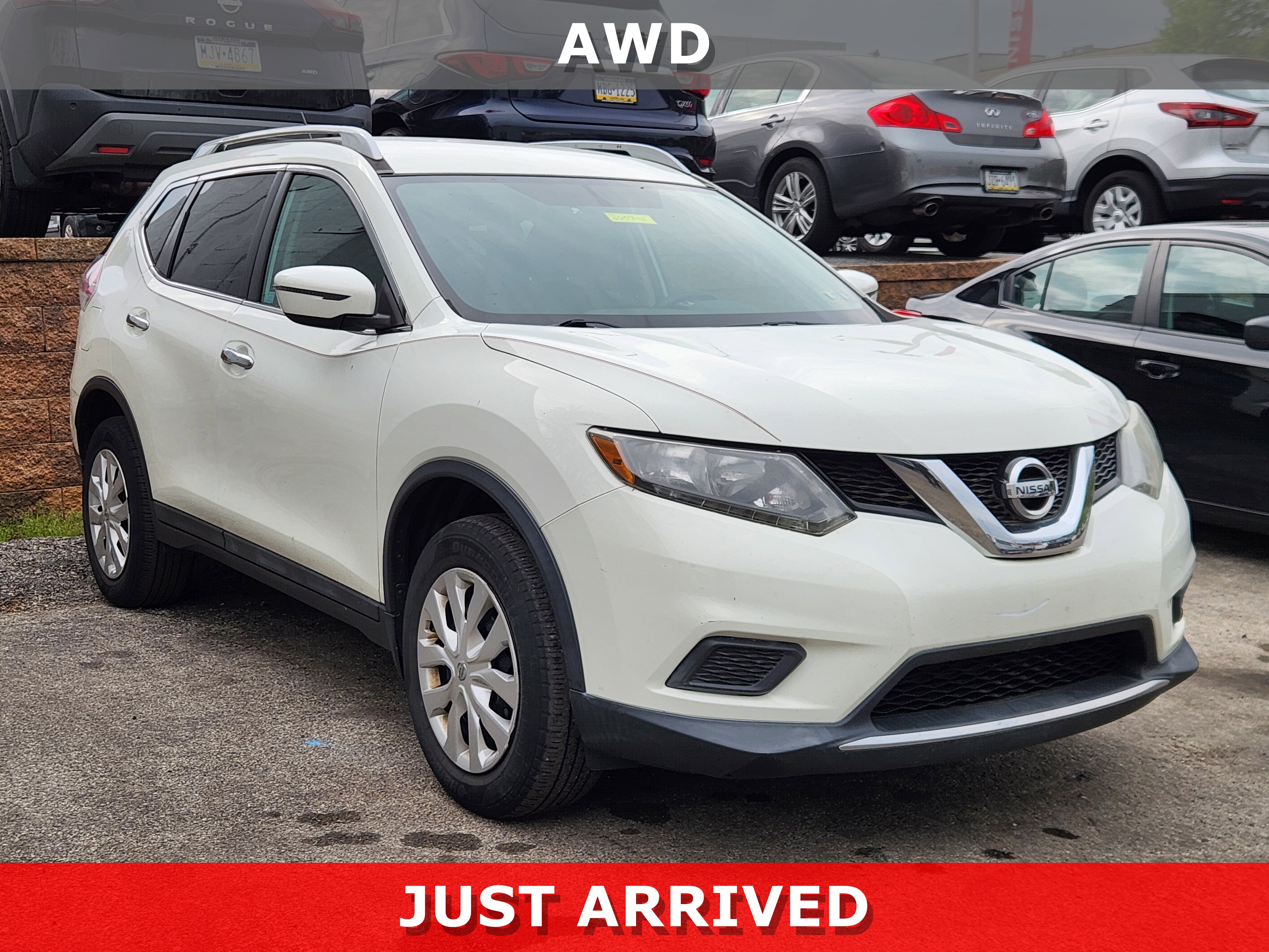 Used 2016 Nissan Rogue S w/ Appearance Package AWD/4WD image 1