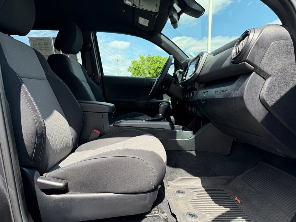 Certified 2023 Toyota Tacoma TRD Sport w/ Black Out Package (TMS) AWD/4WD image 19