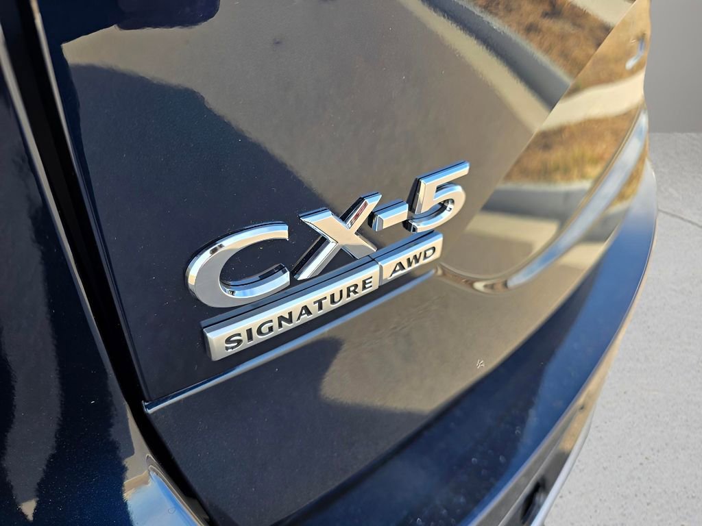 New 2025 MAZDA CX-5 Signature image 29