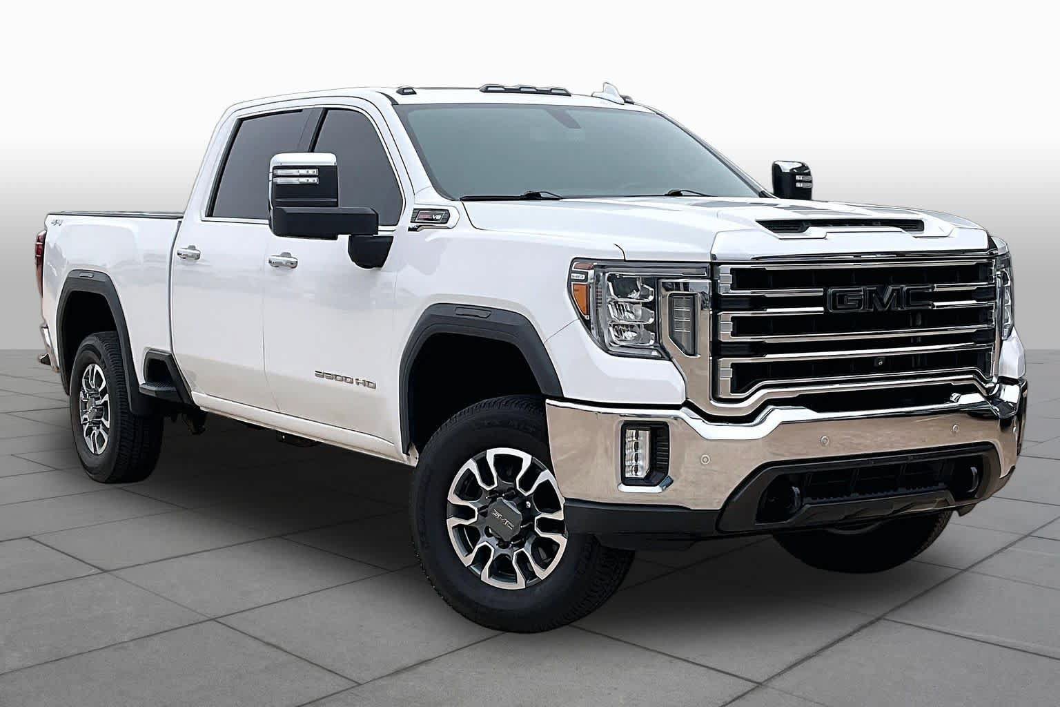 Used 2021 GMC Sierra 2500 SLT w/ SLT Premium Package AWD/4WD image 3