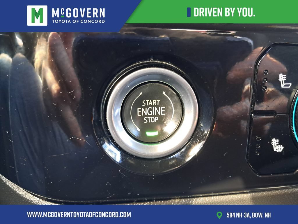 Used 2023 Chevrolet Silverado 1500 RST AWD/4WD image 28