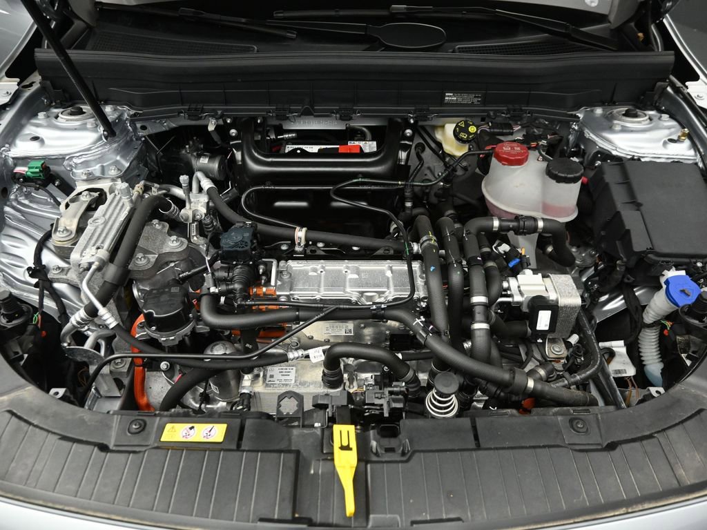 Used 2024 Mercedes-Benz EQB 300 4MATIC w/ Winter Package image 31