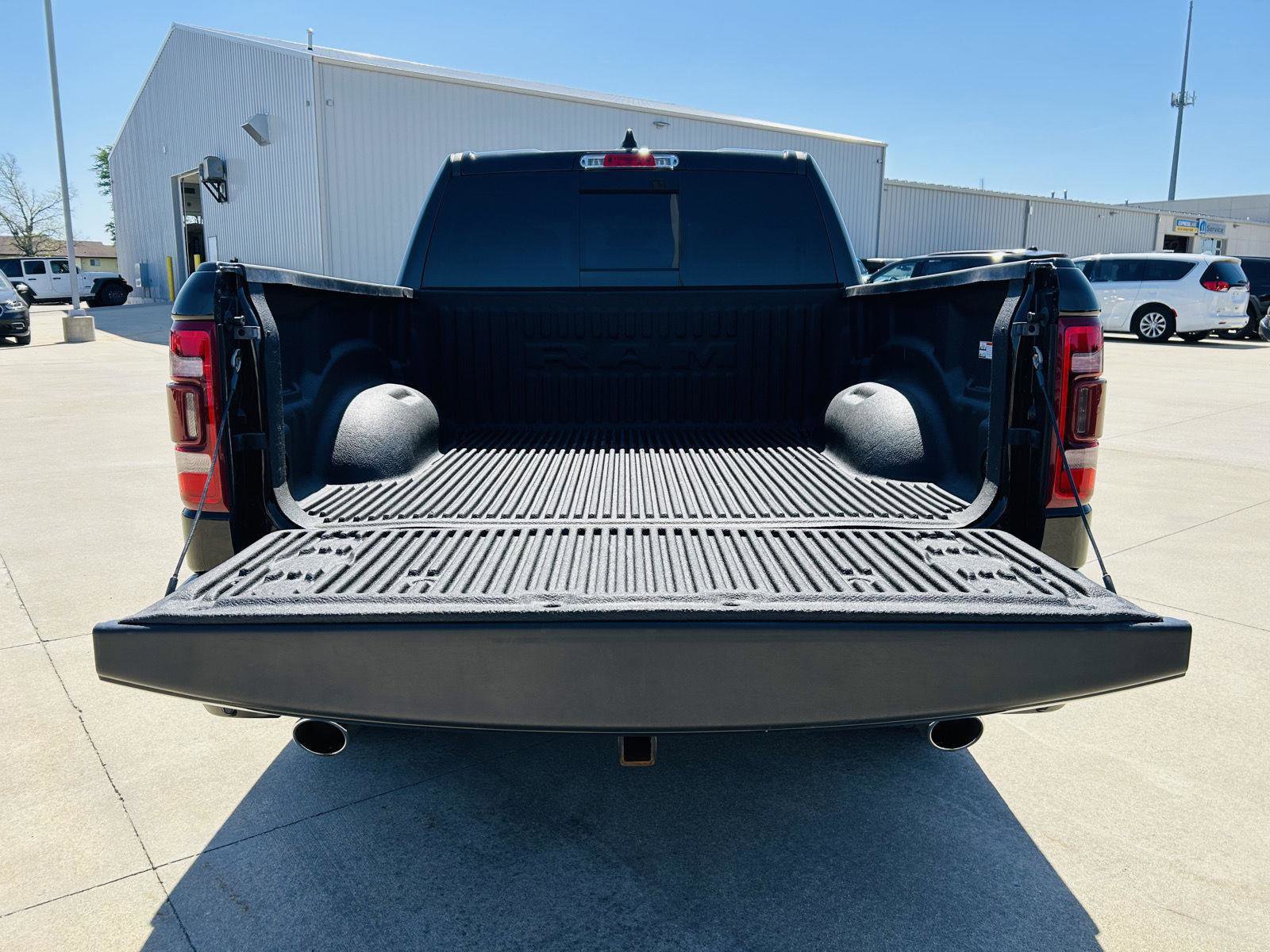 Used 2022 RAM 1500 Laramie image 29