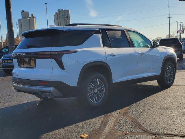 New 2026 Chevrolet Traverse LT w/ LPO, Floor Liner Package image 2