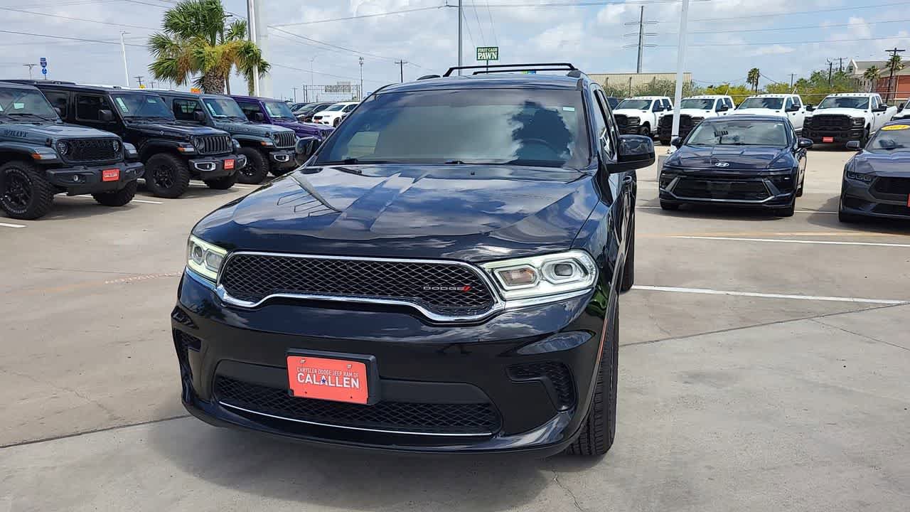 Certified 2023 Dodge Durango SXT RWD image 3