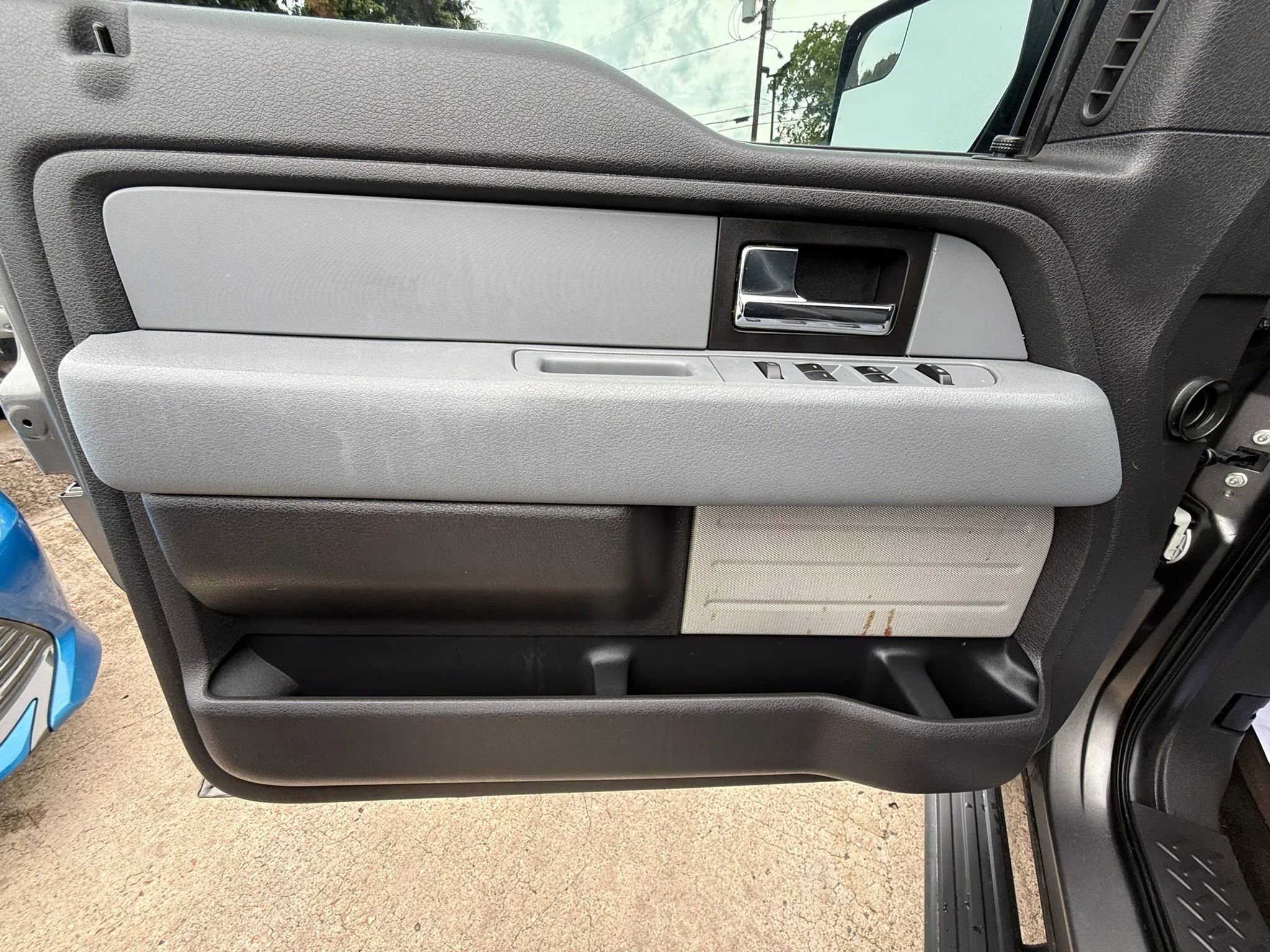 Used 2014 Ford F150 STX w/ Equipment Group 201A Mid RWD image 18