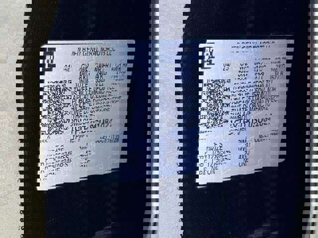 New 2025 Cadillac Escalade IQ Luxury 2 image 19