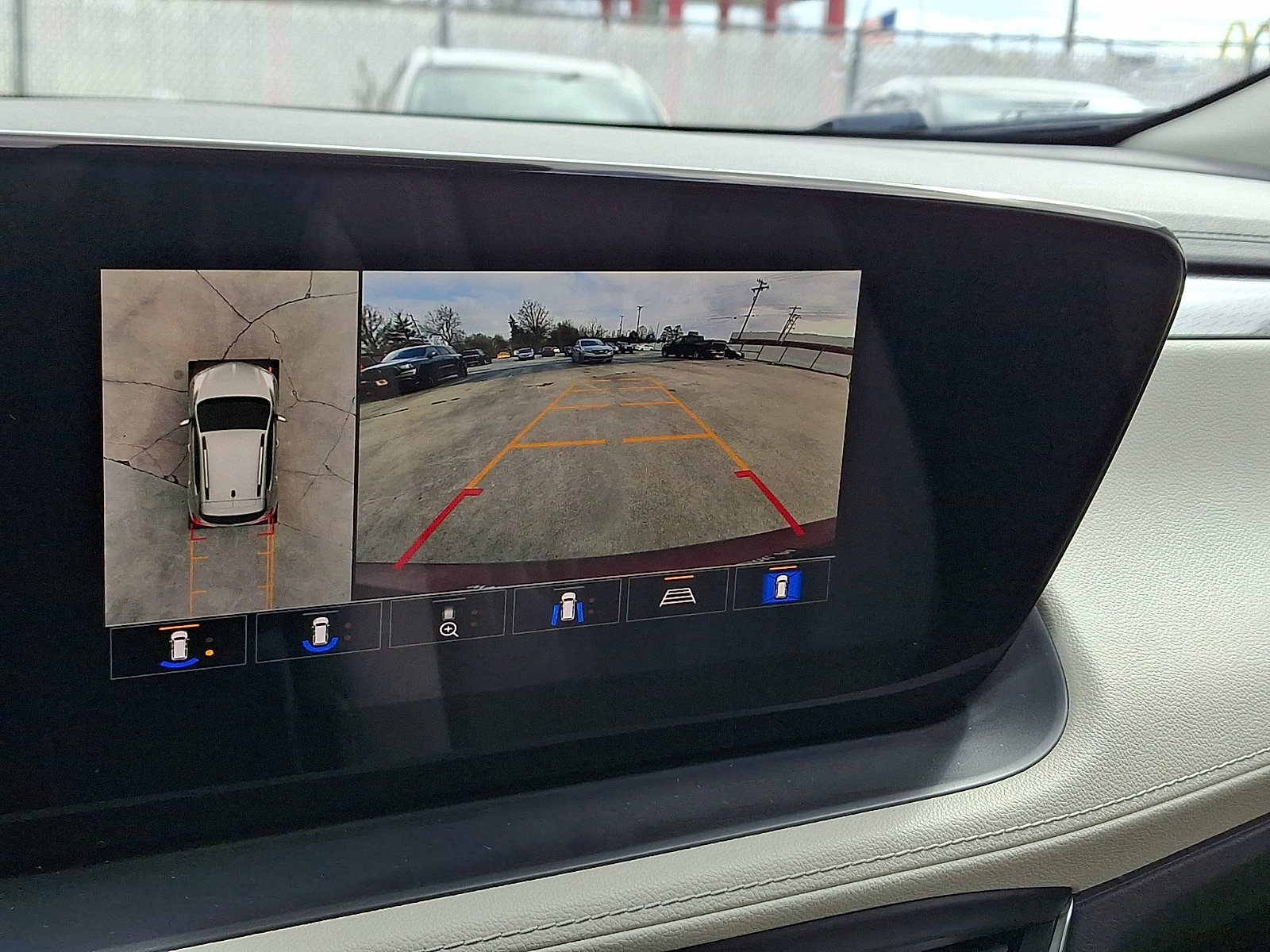 Used 2024 Buick Encore GX Avenir w/ Avenir Technology Package image 24