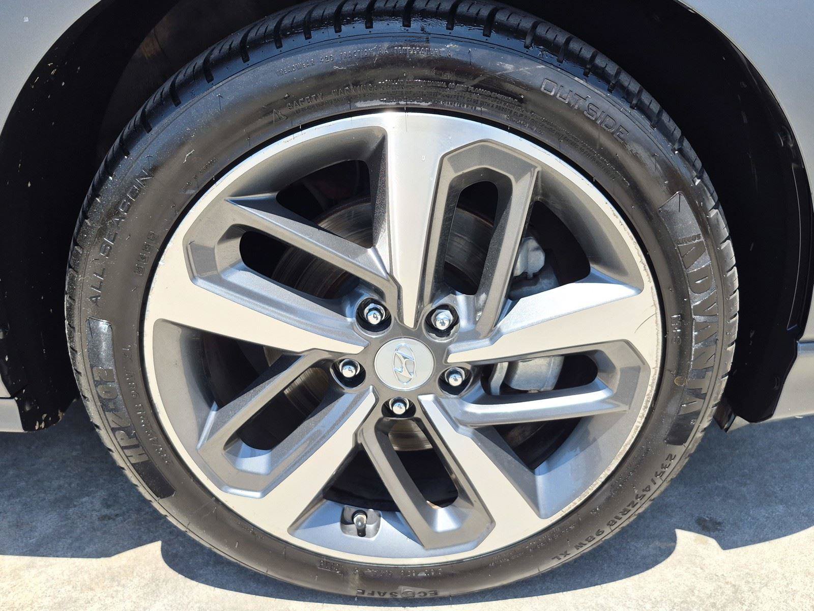 Used 2021 Hyundai Kona Ultimate AWD/4WD image 12