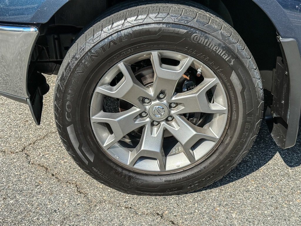 Used 2019 Nissan Frontier SL AWD/4WD image 16