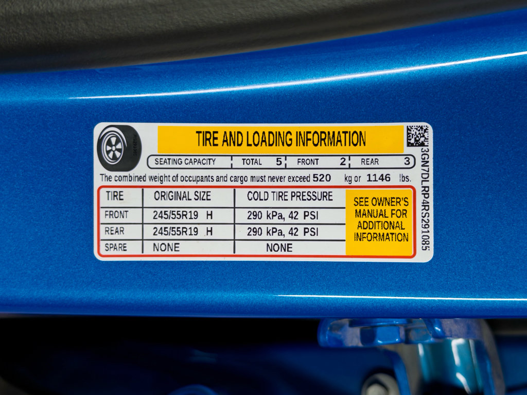 Used 2024 Chevrolet Equinox EV LT w/ LPO, Active Package FWD image 28