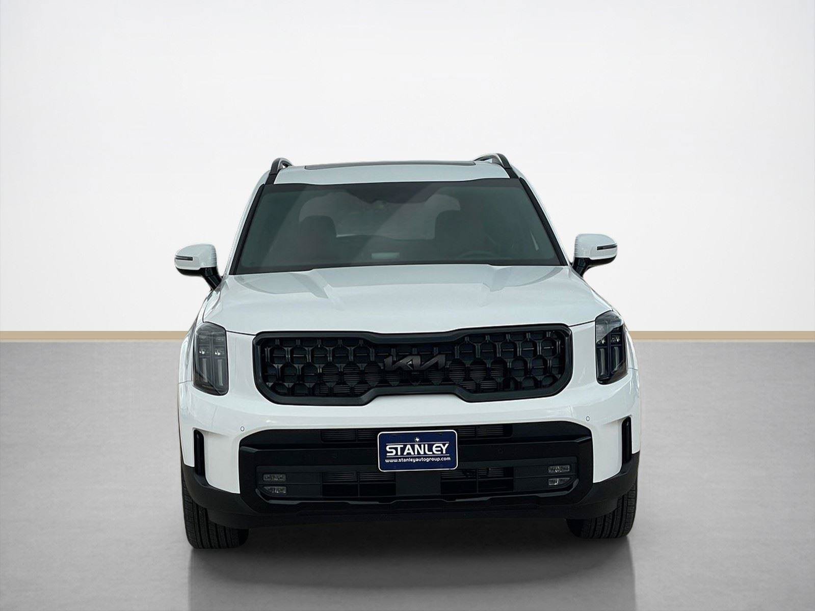 Used 2025 Kia Telluride SX X-Line AWD/4WD image 2