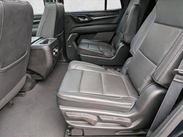 Used 2023 GMC Yukon Denali image 17