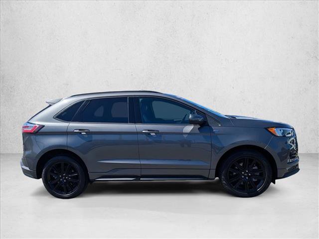 Certified 2022 Ford Edge ST-Line AWD/4WD image 4