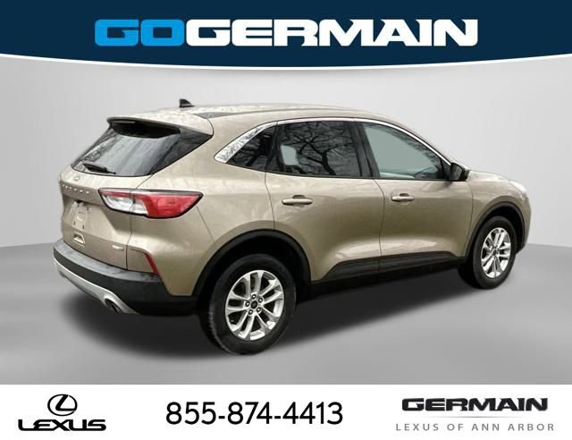 Used 2020 Ford Escape SE image 8