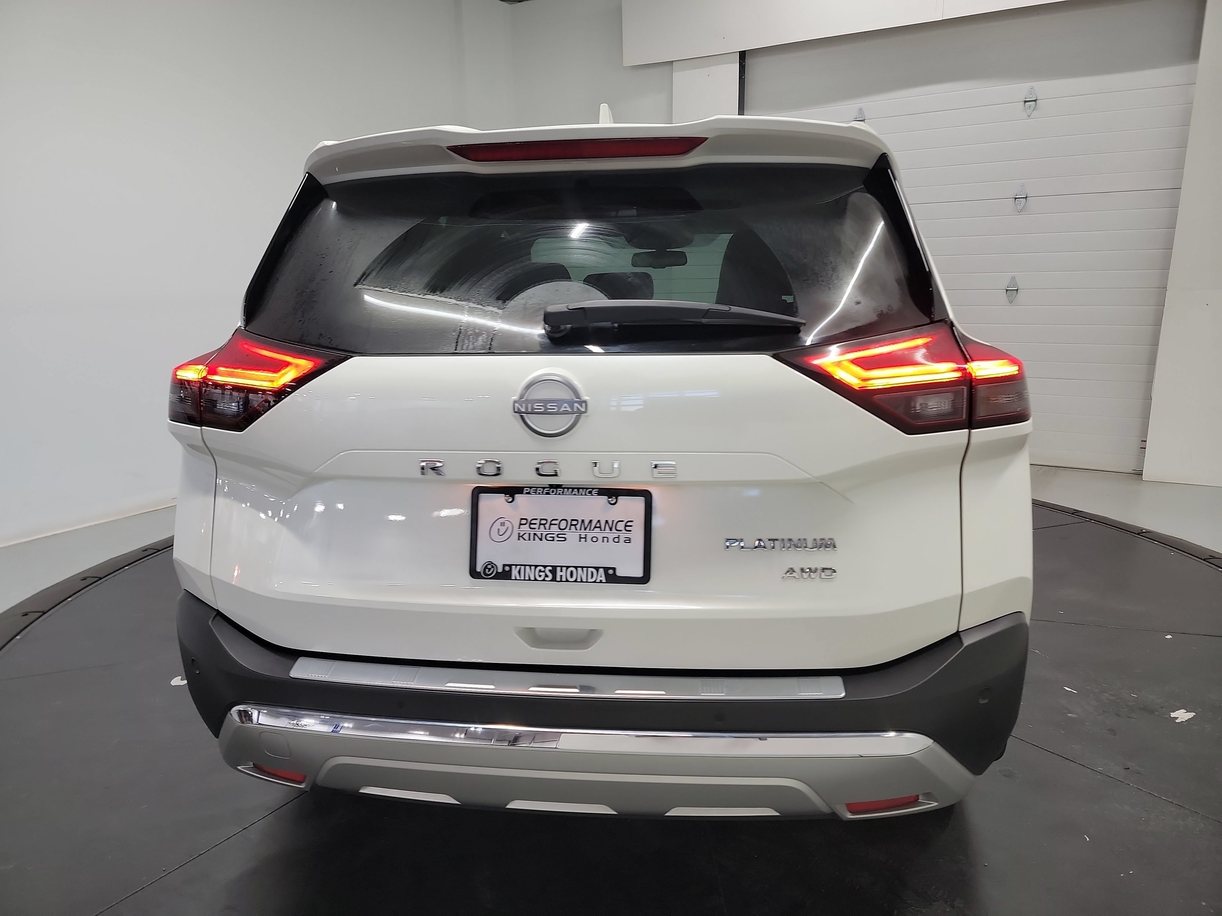 Used 2023 Nissan Rogue Platinum w/ Platinum Premium Package AWD/4WD image 8
