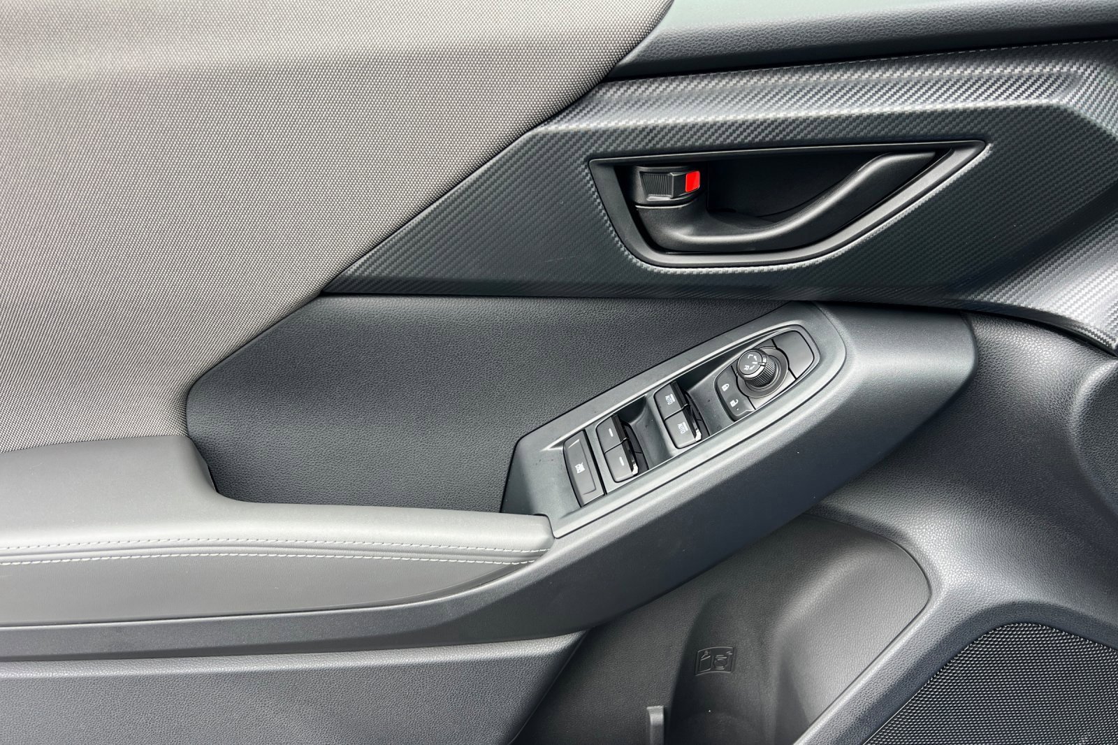 New 2025 Subaru Crosstrek 2.5i Premium image 11