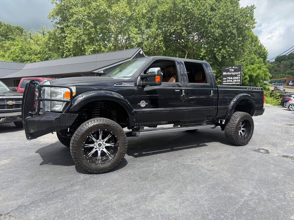Used 2015 Ford F250 Platinum w/ FX4 Off-Road Package AWD/4WD image 11