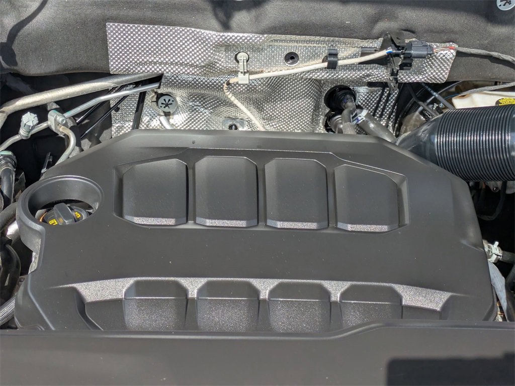 Used 2025 Volkswagen Atlas SE image 35