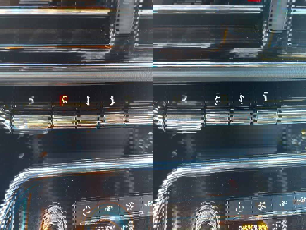 Used 2024 Lincoln Navigator L Black Label image 25