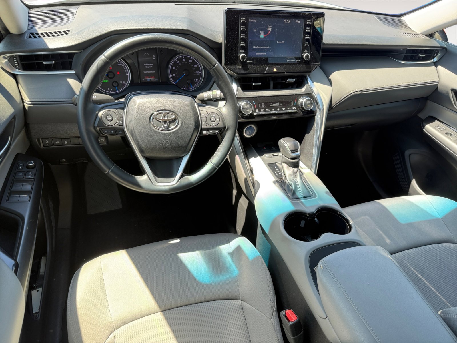 Used 2022 Toyota Venza LE AWD/4WD image 15