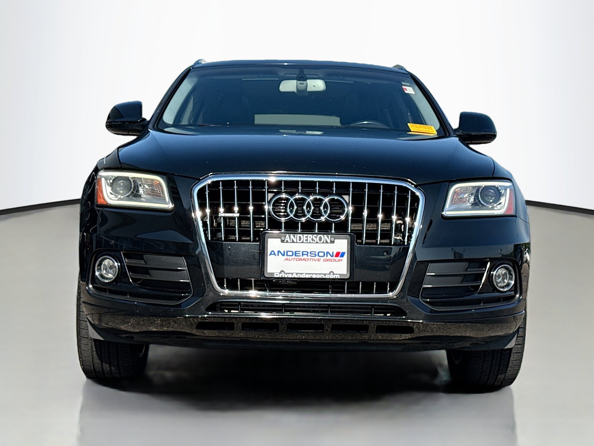 Used 2017 Audi Q5 2.0T Premium Plus w/ Technology Package AWD/4WD image 17
