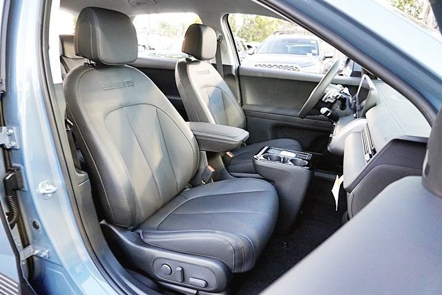 New 2027 Hyundai Ioniq 5 SEL RWD image 18