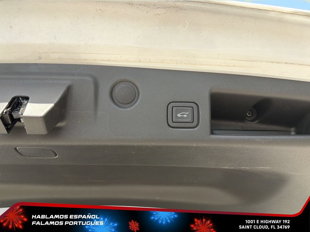 Used 2023 Chevrolet Equinox RS FWD image 27