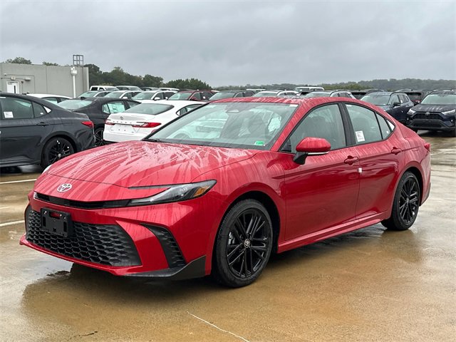 New 2026 Toyota Camry SE image 2
